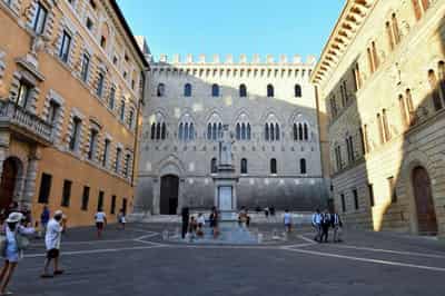 Image for Timeline: Decline and near fall of Italy&#8217;s Monte dei Paschi, the world&#8217;s oldest bank
