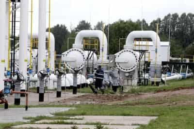 Image for EU countries seek ‘solidarity’ fix to urgently fill gas storage