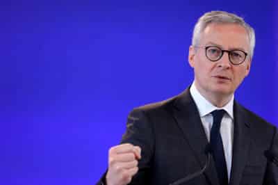 Image for France calls to step up EU independence on electronic components