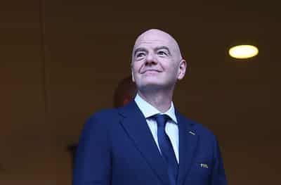 Image for Soccer-Infantino and FIFA present united front after crisis meeting over stake sale fallout