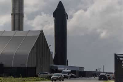 Image for Morningstar values SpaceX at $780 billion, half its IPO target