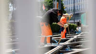 Image for German construction sector says downturn not over, urges faster action