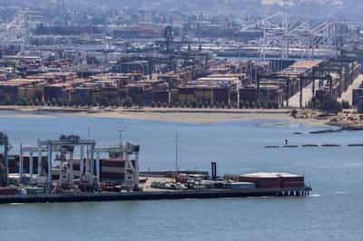 Image for U.S. goods trade deficit narrows sharply; core capital goods shipments strong