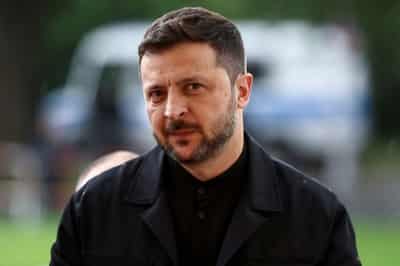 Image for Zelenskiy says Ukraine's defence minister had call with Russian negotiator