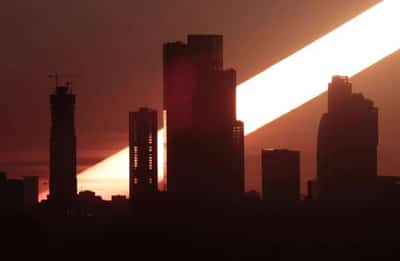 Image for EU bans top credit rating agencies from rating Russia and Russian firms