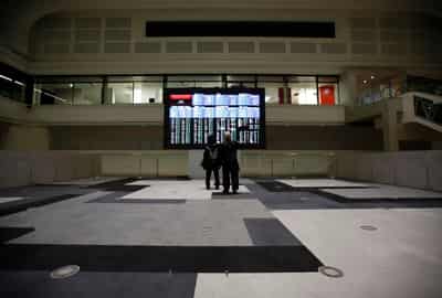 Image for Stocks higher, dollar set for second straight weekly loss as investors eye Fed cut