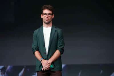 Image for Cycling-Cavendish survives Tour of Oman crash with ‘just some bruising’