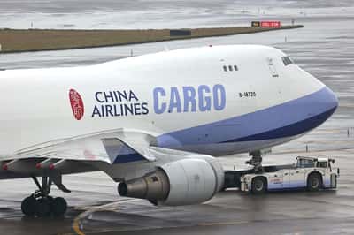 Image for Analysis-AI race redraws Asian air cargo, replacing e-commerce as growth engine