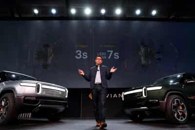 Image for EV disruptors hit industry speed bumps that have plagued legacy automakers for years