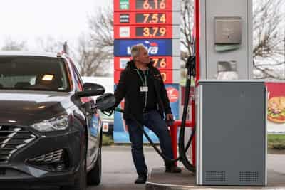 Image for Ten countries urge EU to rethink new carbon price on fuel