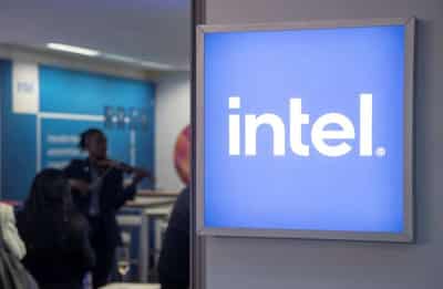 Image for Intel says Italy still in the game as talks over chip plant continue