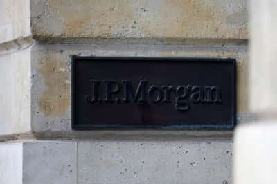 Image for JPMorgan lifts yuan forecast on easing tariff risks, de-dollarisation trend