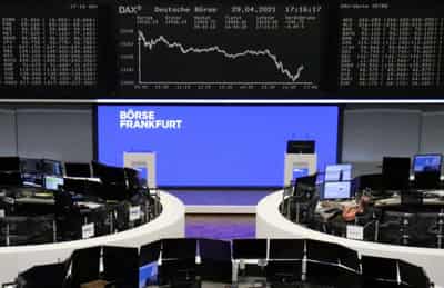 Image for U.S. stocks extends recovery; dollar, bond yields dip