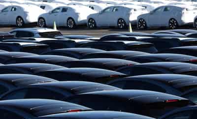 Image for Car industry bets that EU will delay announcement on combustion engine cut-off, sources say