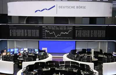 Image for European shares edge higher as traders brace for data-packed week