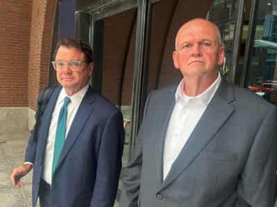 Image for US jury says Medtronic owes $88 million in first case to go to trial over Covidien's hernia mesh