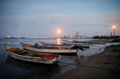 Image for "Ugly and rusty," Venezuela's refineries are relics that will be hard to revive