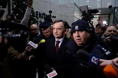 Image for Poland says it wants answers after fugitive ex-minister leaves Hungary for US