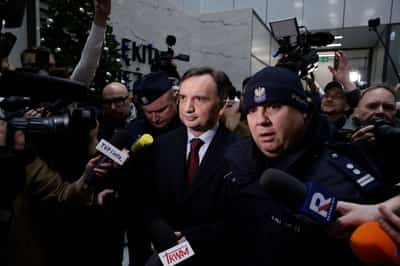 Image for Poland says it wants answers after fugitive ex-minister leaves Hungary for US