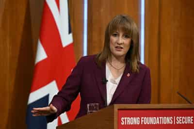 Image for Morning Bid: Reeves takes centre stage