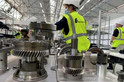 Image for Pickup in French manufacturing offers hope as services sector still weak -flash PMI