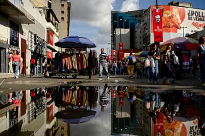 Image for Venezuela looks to UK-held gold reserves for reconstruction as inflation surges