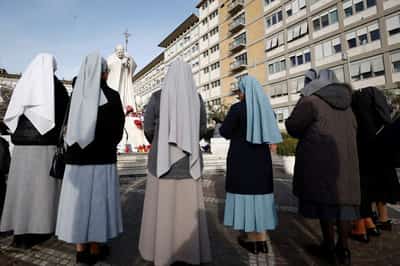 Image for Pope Francis still critical but shows 'slight improvement', Vatican says