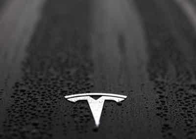 Image for Tesla receives approval for self-driving tech in Slovakia