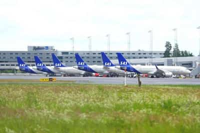 Image for Pilot strike grounds more SAS flights as Chapter 11 court date nears