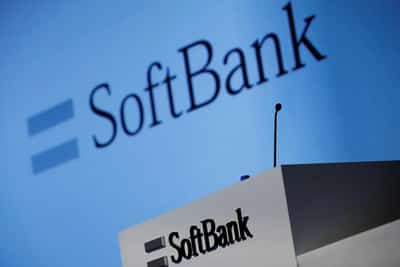 Image for SoftBank books $7.7 billion quarterly gain as Vision Fund finds its feet again