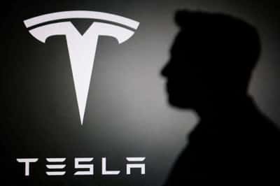 Image for France opposes EU approval of Tesla's FSD driver assistance software for now