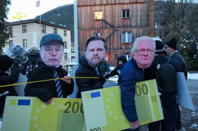 Image for In Davos debut, Musk says US tariffs make solar power a challenge