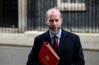 Image for British trade minister to visit India to negotiate trade deal
