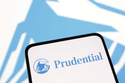 Image for Standard Life launches $2.7 billion UK pension venture with CVC, Prudential-led group