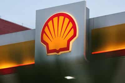 Image for UK watchdog investigates EY's Shell audit over potential breaches