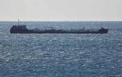 Image for Russia oil trade to China, India stalls as sanctions drive up shipping costs
