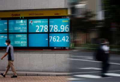 Image for Interest rate and recession fears knock stocks and oil