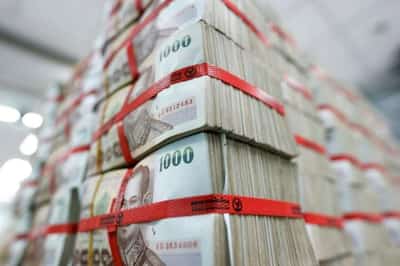 Image for Analysis-Investors look to emerging markets as planets align for end of dollar bull market