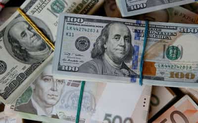 Image for Exclusive-Ukraine considers shift from dollar to euro amid geopolitical realignments