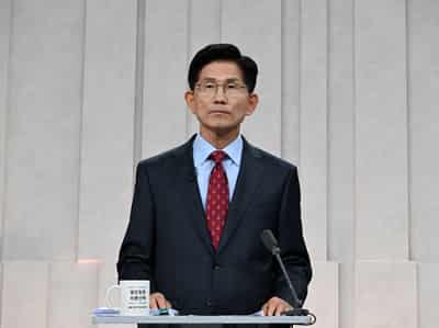 Image for South Korea presidential hopeful Kim turned from activist to right-wing maverick