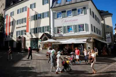 Image for Austrian lower house passes headscarf ban for under-14s in schools