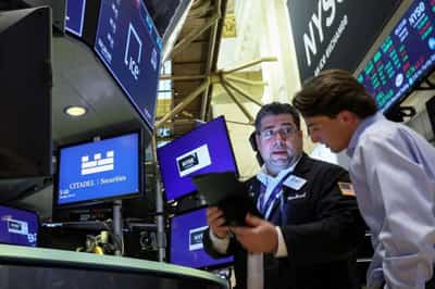 Image for Global equity funds decline over 20% this year