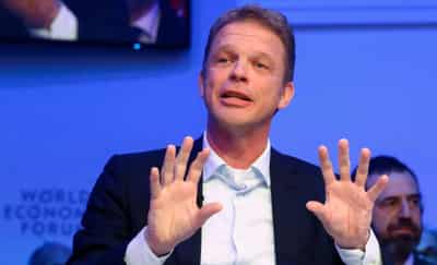 Image for Deutsche Bank CEO says not on hunt for M&amp;A