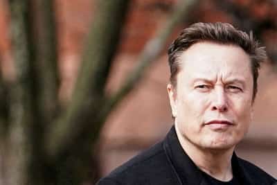 Image for JD Vance and Elon Musk ramp up Romanian election dispute