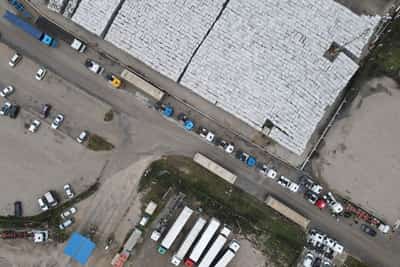 Image for Some Balkan truckers end EU blockade after travel rule update, others continue