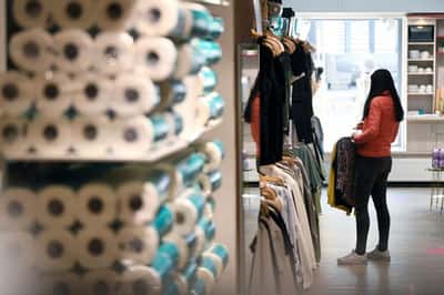 Image for Germans wary of VAT rise to fund income tax cuts, survey shows