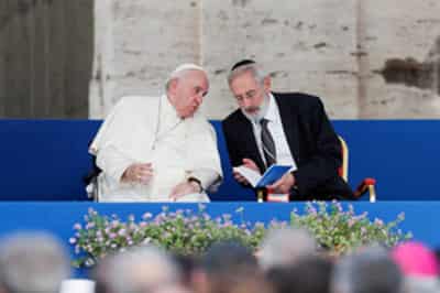 Image for Rome's chief rabbi criticises Pope Francis over Israel remarks