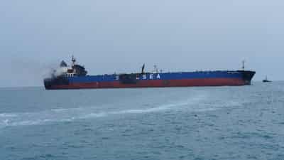 Image for World faces largest-ever oil supply disruption on Middle East war, IEA says