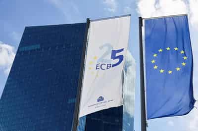 Image for ECB asks some lenders to monitor social media for early signs of bank runs -sources