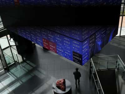 Image for Stocks set for tough week, oil eyes big gains as Middle East war rages